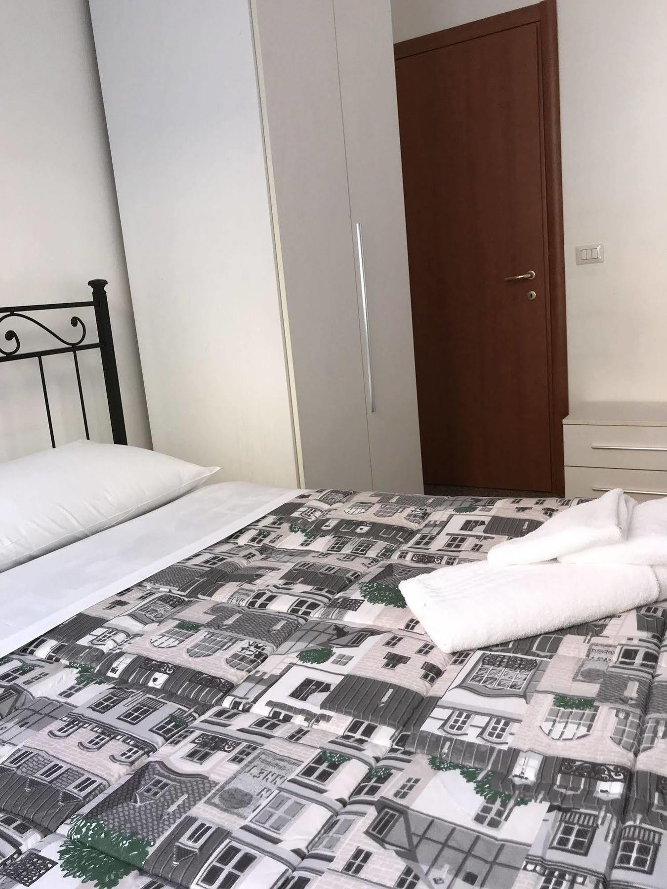 Elite Loreto Milano Hotel Buitenkant foto